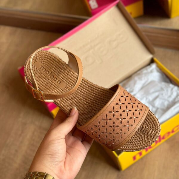 Sandália Moleca Flatform com Detalhes Brilhantes 5447.721 - Imagem 4