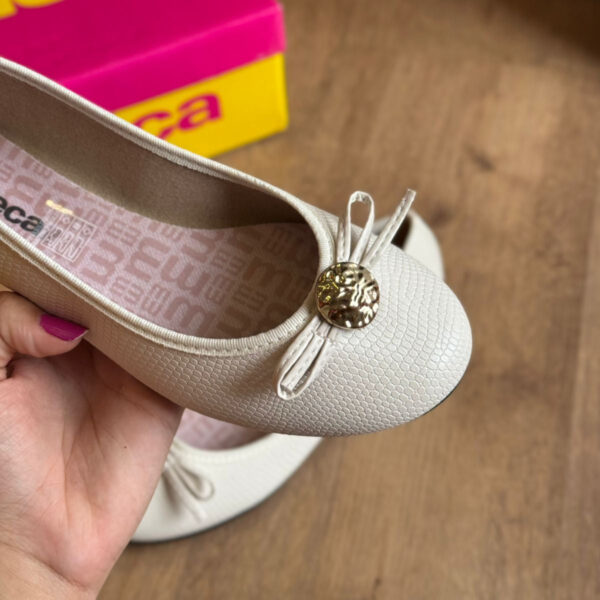 Sapatilha Moleca Detalhe Dourado 5726.135 - Imagem 2