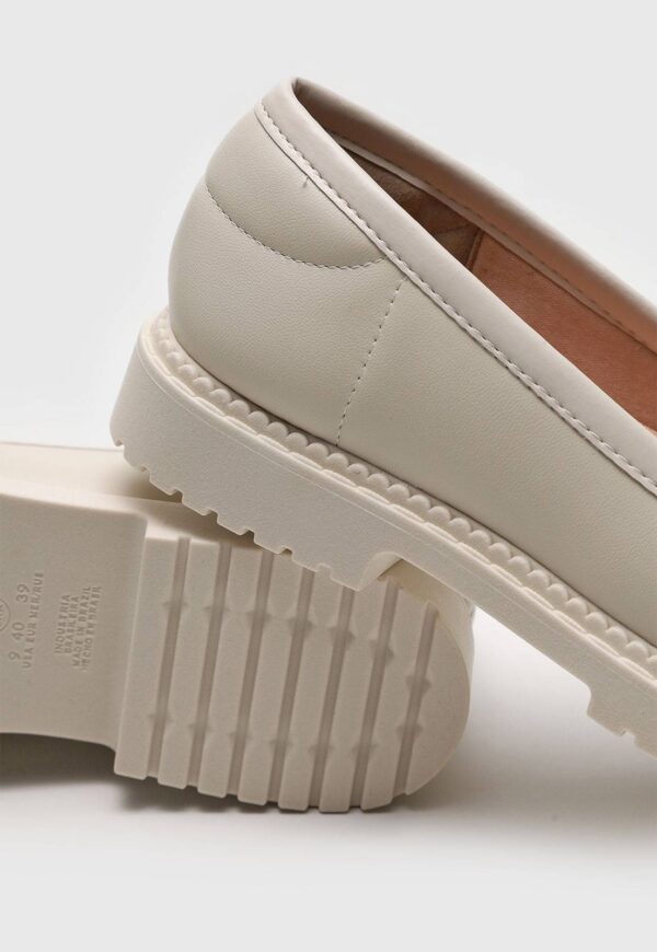 Mocassim Moleca Com Aplicação Decorativa Off-White - Imagem 5