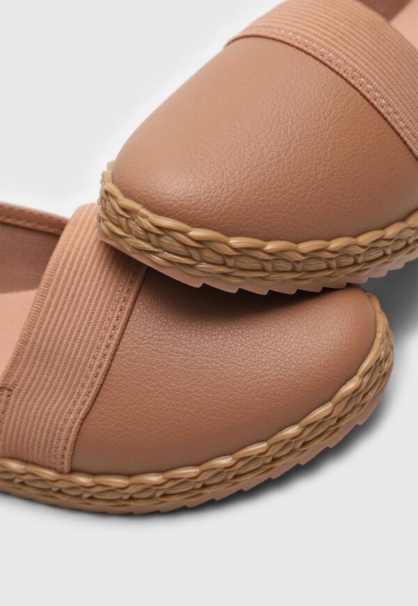 Sapatilha Slip On Moleca Liso Nude - Imagem 4